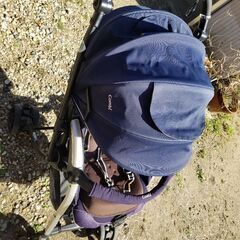 コンビ　ベビーカーの画像