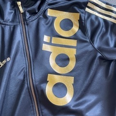 adidas Lサイズの画像