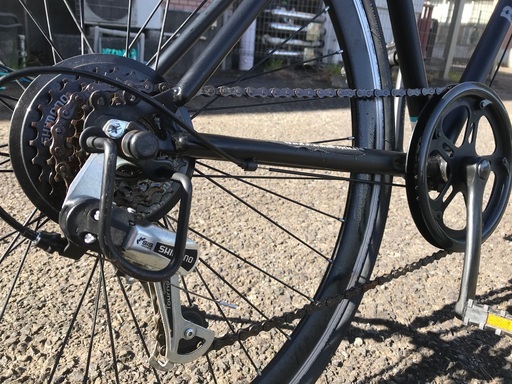 クロスバイク　スポーツ自転車　軽量化　ギア6段回　スポーツ用タイヤ　