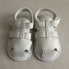 【新品未使用】ベビーサンダル13cm