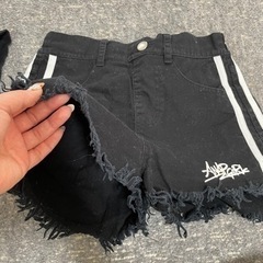 服/ファッション スカートの画像