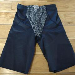 マルコ ガードル