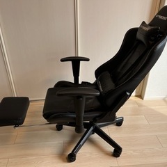 【中古】レザー製ゲーミングチェア＋床保護透明マット 差し上げます！の画像