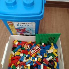レゴ　LEGO　ブロック　青いバケツの画像