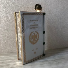 CAMUS NAPOLEON 陶器 ブック 空瓶⑥(ホワイト)の画像