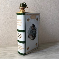 CAMUS NAPOLEON 陶器 ブック 空瓶⑦(ホワイト)の画像