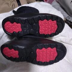 防寒ブーツケベックの画像