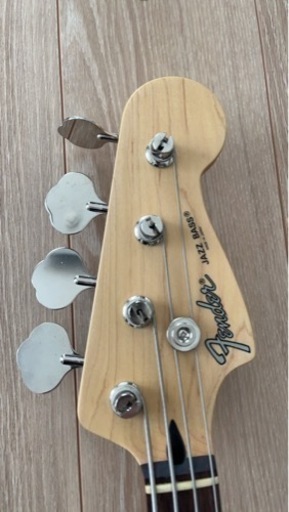 【美品】エレキベース Fender Jazz Bass