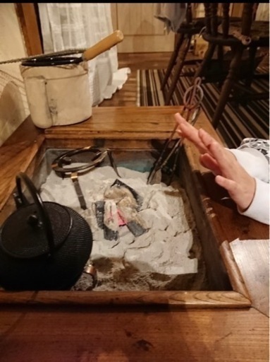 長火鉢レトロアンティーク火起こし器灰五徳等小物炭全部セット♪