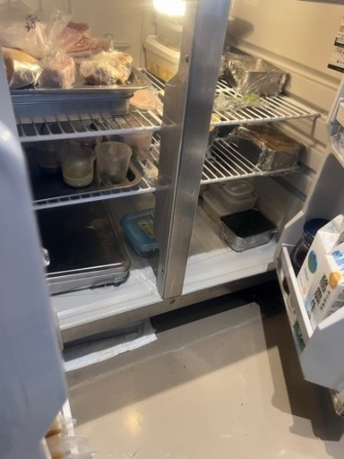 【中古品現在稼働中】 ホシザキ冷凍冷蔵庫