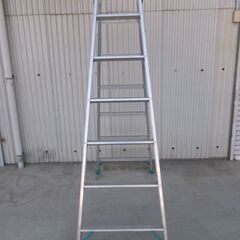中古　7段脚立（7尺）ピカ　はしご兼用脚立