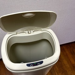 ゴミ箱 ゴミ箱 自動開閉 42L ふた付 大容量 人感センサーの画像