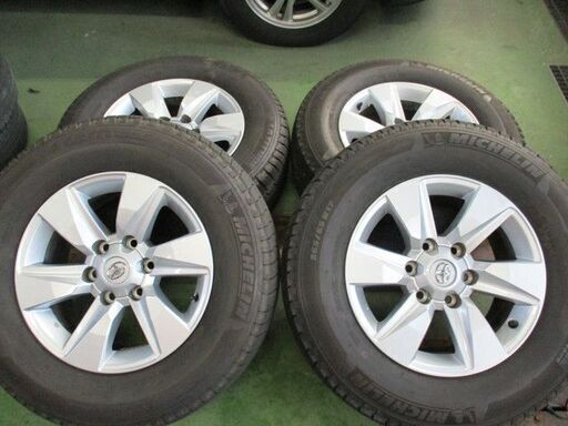 実使用5000㎞以下。265/65R17　１５０プラドに。純正AWセット。