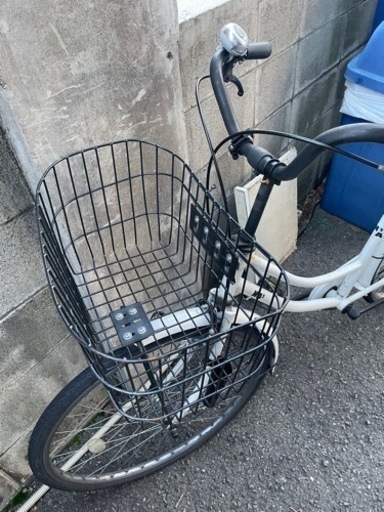 【取引済です】自転車 26インチ ワイドかご