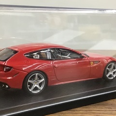 ◇ドリーム尼崎1号館◇ Look Smart フェラーリ FFの画像