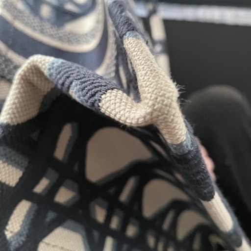 新作 Dior ブックトート