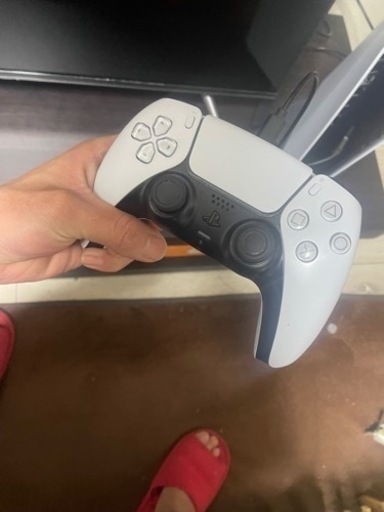 PlayStation5    35000円（ディスクドライブ非搭載）