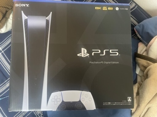 PlayStation5    35000円（ディスクドライブ非搭載）