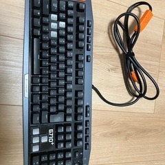 ロジクール　ゲーミングキーボード　g710+