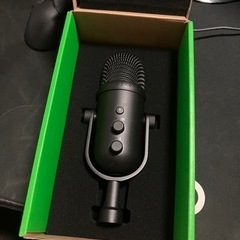 RAZER SEIREN V2 PRO (USBマイク)