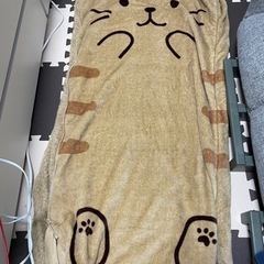 ふくふくにゃんこ　着る毛布
