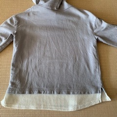 美品KANGOL薄手パーカー130男の子女の子スウェットカットソー120の画像