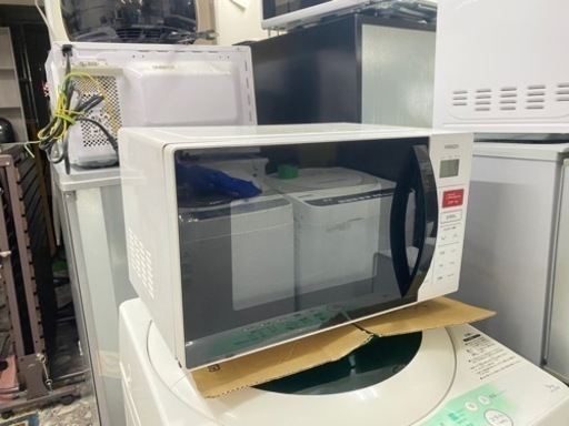 配送可能　保証付き　ヤマゼン YAMAZEN YRC-161V(W) [オーブンレンジ]