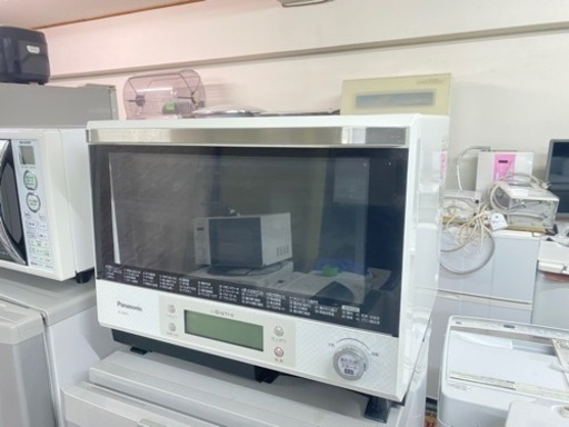 配送可能　保証付き　パナソニック ビストロ スチームオーブンレンジ 30L ホワイト NE-BS803-W