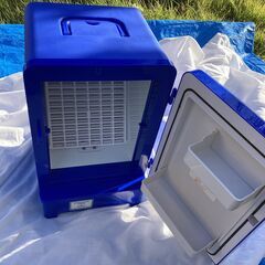 青色冷蔵庫 SDC-917A AC/DC対応 青色冷蔵庫 SDC-917A AC/DC対応 （AC/DC 2WAY 冷凍冷蔵庫」を新