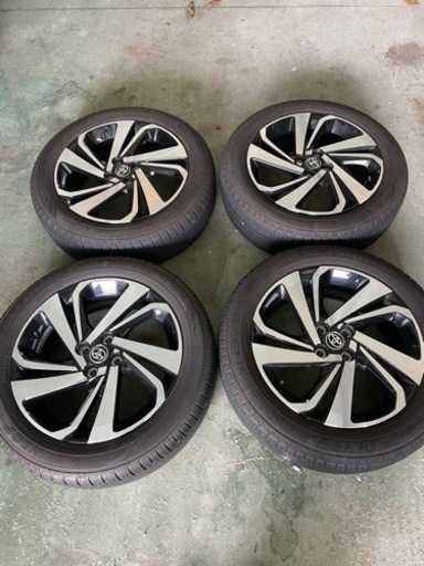 ライズ，ロッキー　。夏タイヤ　純正値下げ❗️アルミホイール。195 60R 17。　4本