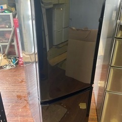 福岡市内配送無料 三菱 冷凍冷蔵庫 2020年製 MR-P15E-B1