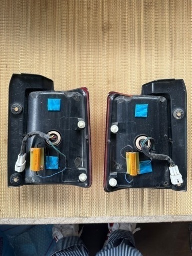 ダイハツ　コンテ　LEDテール