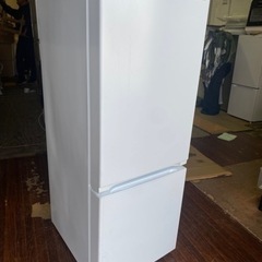 福岡市内配送無料　ヤマダ電機 /156L/冷蔵冷凍庫 YRZ-F15E1の画像
