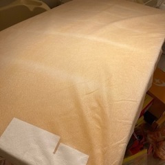 【お譲り先決定しました】【無料にしました】ベビーベッド マットレス IKEA シーツ ベッドガードの画像