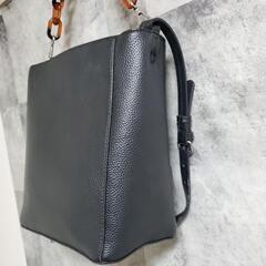 ZARA✨ A4サイズ収納可能　チェーン　2WAY ショルダー　ハンドバッグの画像