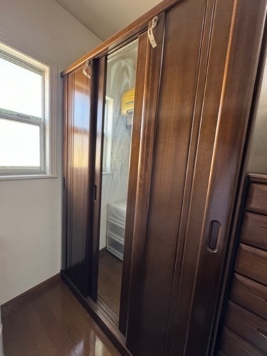 全身鏡付きクローゼット