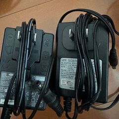 AC アダプター＆ケーブル      一個　￥1900の画像
