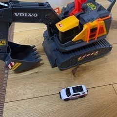 【取引中】ボルボ　ショベルカー　音でます