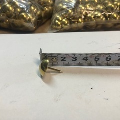 2袋　アンティークピン？　ソファー家具留？の画像