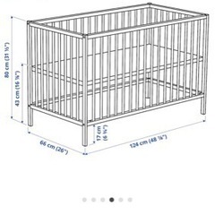 【お譲り先決定しました】【無料にしました】ベビーベッド マットレス IKEA シーツ ベッドガードの画像