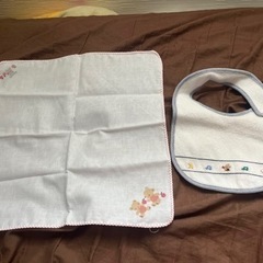 【ファミリア】ガーゼ(新品)＆スタイ セット