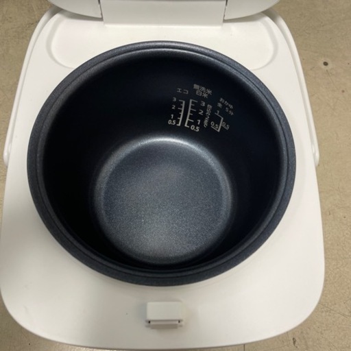 2022年　ニトリ　炊飯器　3合　美品