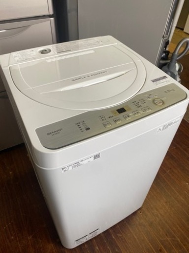 北九州市内配送無料　保証付き　2019年式　ES-GE5C-W 全自動洗濯機 ホワイト系 [洗濯5.5kg /乾燥機能無 /上開き]