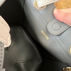 ドゥクラッセ　バッグ　ポーチ付きの画像