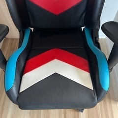 オフィスチェアの画像