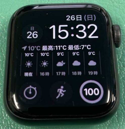 ★タイムセール★ 【超美品】Apple Watch SE 40mm GPSモデル 黒 アルミニウム