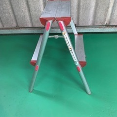 　　2段　脚立