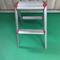 　　2段　脚立の画像