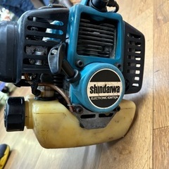 I634 🌈 Shindaiwa エンジン刈払機 S26B エンジン1発始動！　⭐ 動作確認済 ⭐ 簡易クリーニング済の画像
