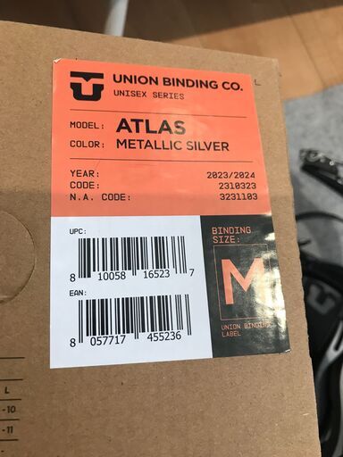  今月初旬購入 　UNION ATLAS バインディング　全て問題なし、付属品全てあり